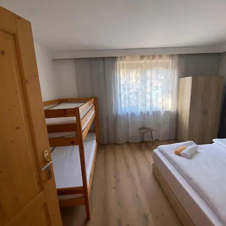 Lukas Apartman