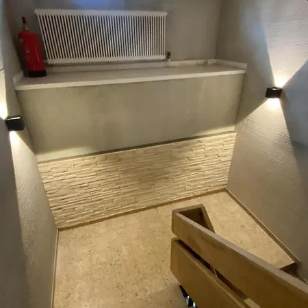 Lukas * زيل أم سي